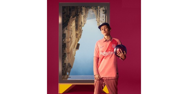 Barcelona 2018-19 sekundowy wyjazd z koszulki